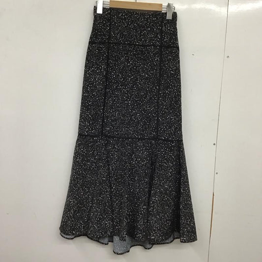 マーキュリーデュオ MERCURYDUO スカート ロングスカート 002240800701-01 ロングスカート フレアスカート カジュアルスカート S 総柄 マルチカラー / マルチカラー / multicolor レディース USED 古着 中古 10152342