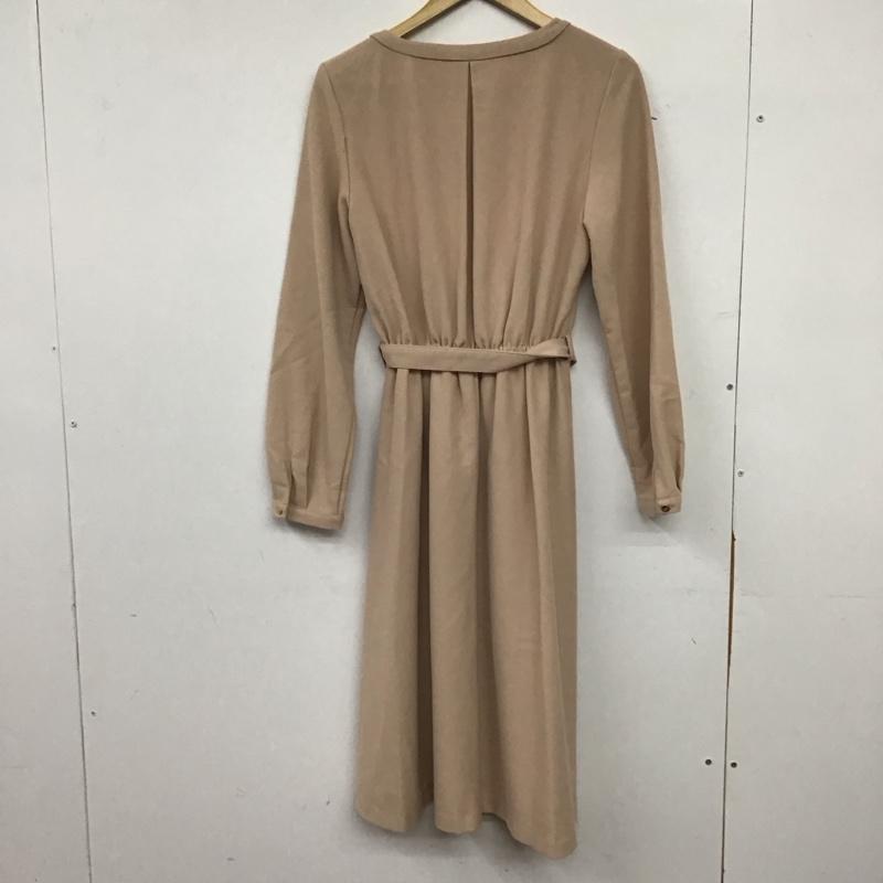 インデックス index ワンピース ロングスカート 長袖ロングワンピース フレアスカート M 無地 ベージュ / ベージュ / beige レディース USED 古着 中古 10152349