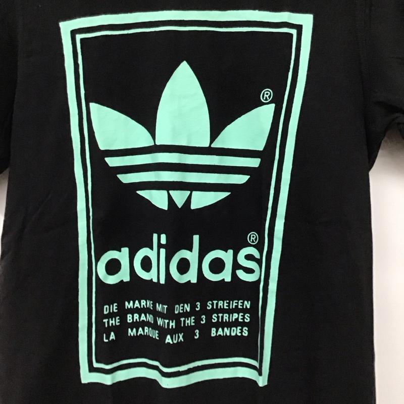 アディダス adidas Tシャツ 半袖 半袖カットソー プリントTシャツ クルーネックカットソー S プリント 黒 / ブラック / black メンズ USED 古着 中古 10152390