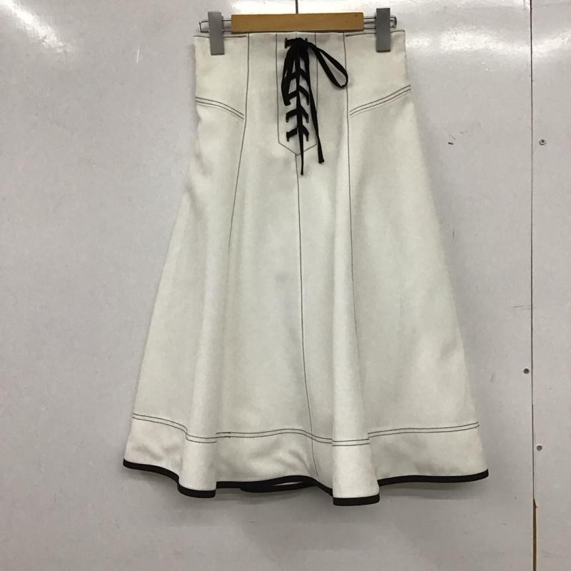 アプワイザー・リッシェ Apuweiser-riche スカート ひざ丈スカート フレアスカート カジュアルスカート 1 無地 白 / ホワイト / white レディース USED 古着 中古 10152405