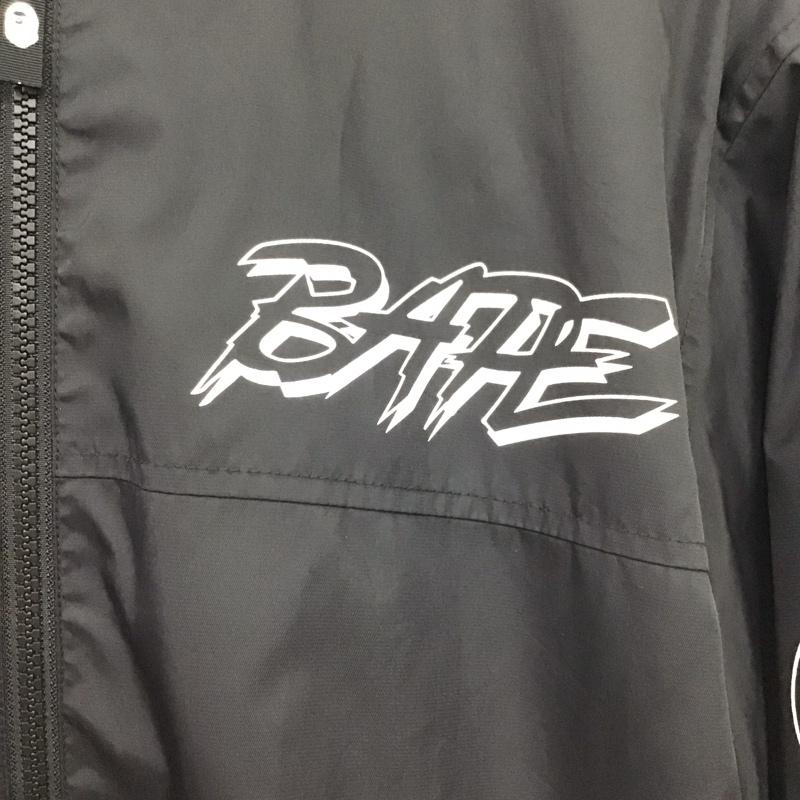 アベイシングエイプ A BATHING APE ジャケット、上着 ジャンパー、ブルゾン ジップアップナイロンジャケットパーカー アウター L ロゴ、文字 黒 / ブラック / black メンズ USED 古着 中古 10152474