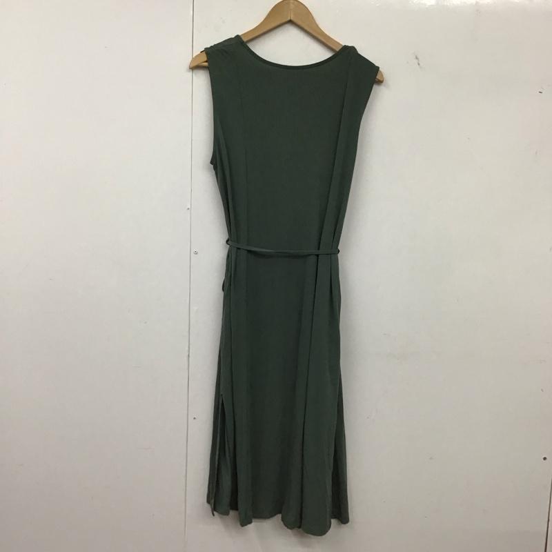 アズールバイマウジー AZUL BY MOUSSY ワンピース ロングスカート 250dss80-160e アイスクリーン3WAYジレ FREE 無地 カーキ / カーキ / khaki レディース USED 古着 中古 10152524