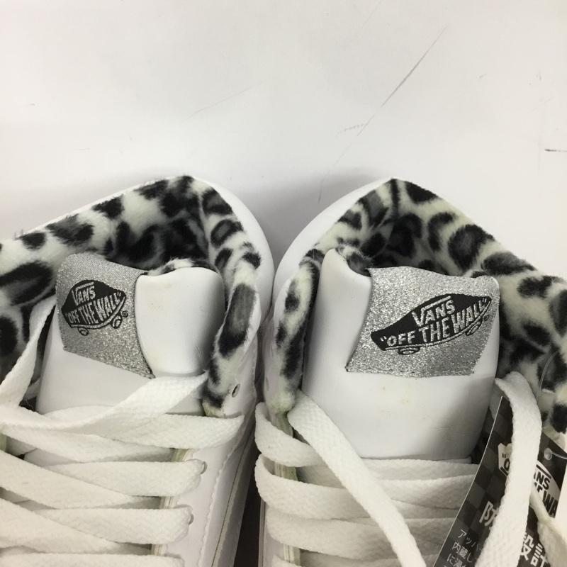 バンズ VANS スニーカー スニーカー V8080LEO RESOLUTION 23.5cm 23.5cm 無地 白 / ホワイト / white X 銀 / シルバー / silver color レディース USED 古着 中古 10152528