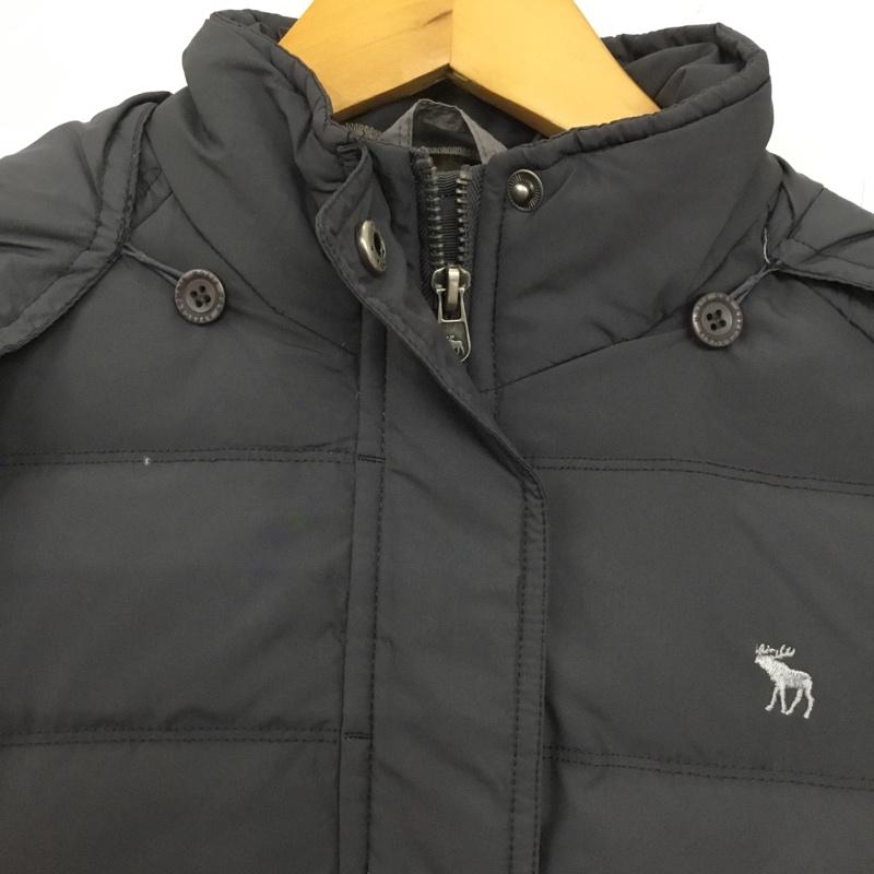 アバクロンビーアンドフィッチ ABERCROMBIE&FITCH ベスト ベスト 中綿ベスト M ワンポイント 灰 / グレー / gray レディース USED 古着 中古 10152562