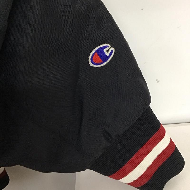 チャンピオン Champion ジャケット、上着 ジャンパー、ブルゾン cj1907 スタジャン ナイロンジャケット M ロゴ、文字 黒 / ブラック / black メンズ USED 古着 中古 10152632