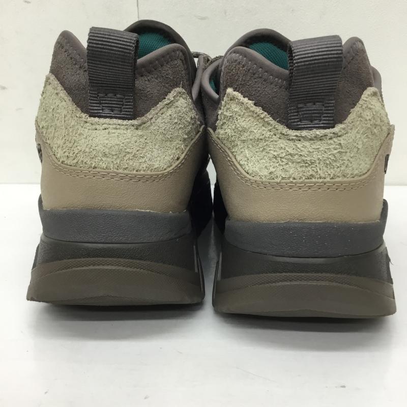アグ UGG スニーカー スニーカー 1158252 CAPTRAIL LOW 27.0cm ロゴ、文字 チャコールグレー / チャコールグレー / メンズ USED 古着 中古 10152670