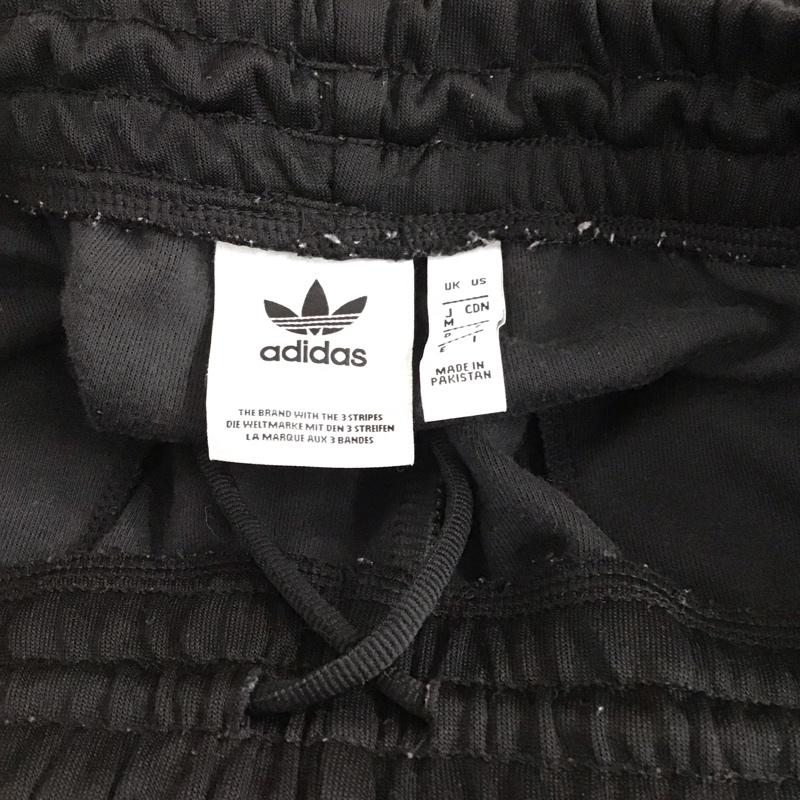アディダス adidas パンツ ワークパンツ、ペインターパンツ cw1275 スポーツウェア スリムパンツ カジュアルパンツ M ロゴ、文字 黒 / ブラック / black メンズ USED 古着 中古 10152692