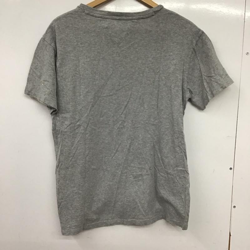 トミーヒルフィガー TOMMY HILFIGER Tシャツ 半袖 半袖カットソー プリントTシャツ Vネックカットソー S ロゴ、文字 灰 / グレー / gray メンズ USED 古着 中古 10152699