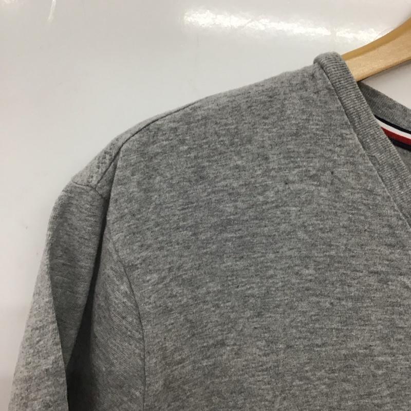 トミーヒルフィガー TOMMY HILFIGER Tシャツ 半袖 半袖カットソー プリントTシャツ Vネックカットソー S ロゴ、文字 灰 / グレー / gray メンズ USED 古着 中古 10152699