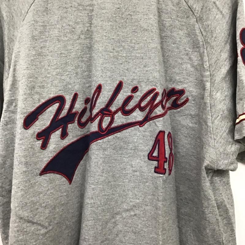 トミーヒルフィガー TOMMY HILFIGER シャツ、ブラウス 半袖 半袖シャツ フロントボタン ノーカラーシャツ M ロゴ、文字 灰 / グレー / gray メンズ USED 古着 中古 10152714