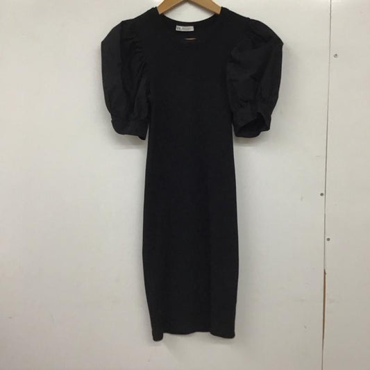 ザラ ZARA ワンピース ミニスカート 半袖ロングワンピース タイトスカート S 無地 黒 / ブラック / black レディース USED 古着 中古 10152768