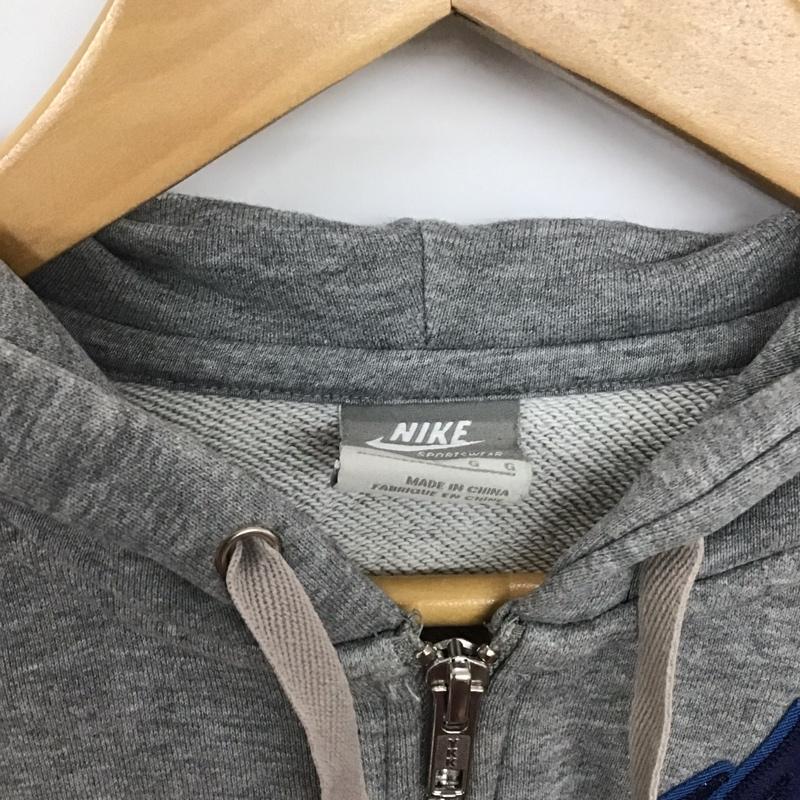 ナイキ NIKE パーカー 長袖 ジップアップパーカー 長袖パーカー カジュアルジャケット L ロゴ、文字 灰 / グレー / gray レディース USED 古着 中古 10152769