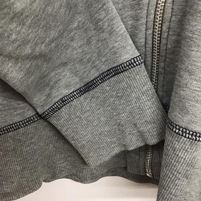 ナイキ NIKE パーカー 長袖 ジップアップパーカー 長袖パーカー カジュアルジャケット L ロゴ、文字 灰 / グレー / gray レディース USED 古着 中古 10152769