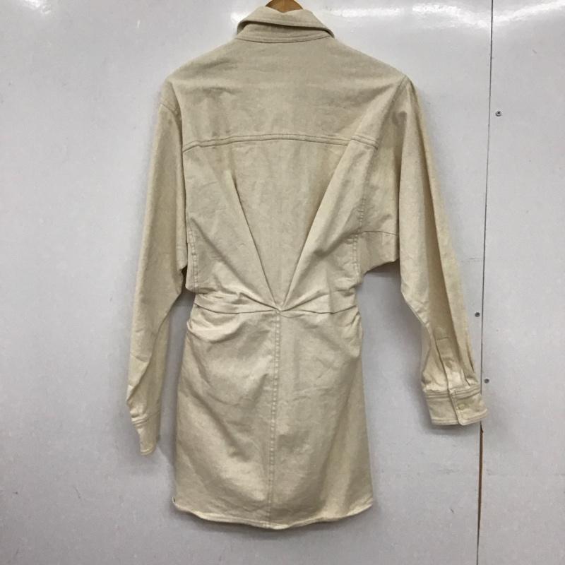ザラ ZARA シャツ、ブラウス 長袖 長袖シャツ 無地シャツ カラーシャツ M 無地 アイボリー / アイボリー / レディース USED 古着 中古 10152770