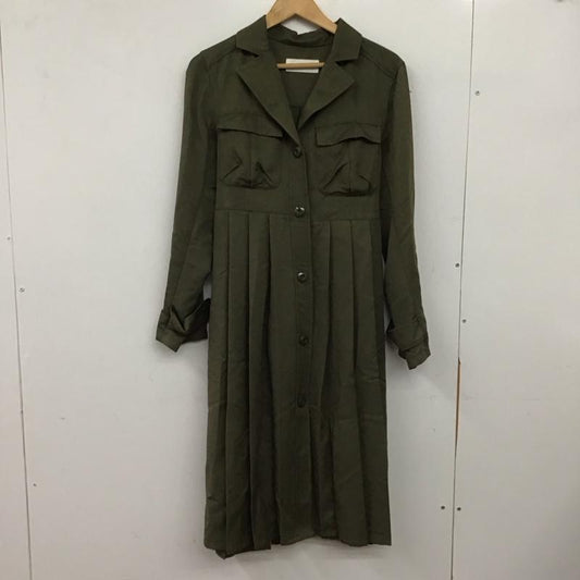 スライ SLY ワンピース ロングスカート 030baz30-1710 PLEATSMILITARYLONGSHBZ 1 無地 カーキ / カーキ / khaki レディース USED 古着 中古 10152786