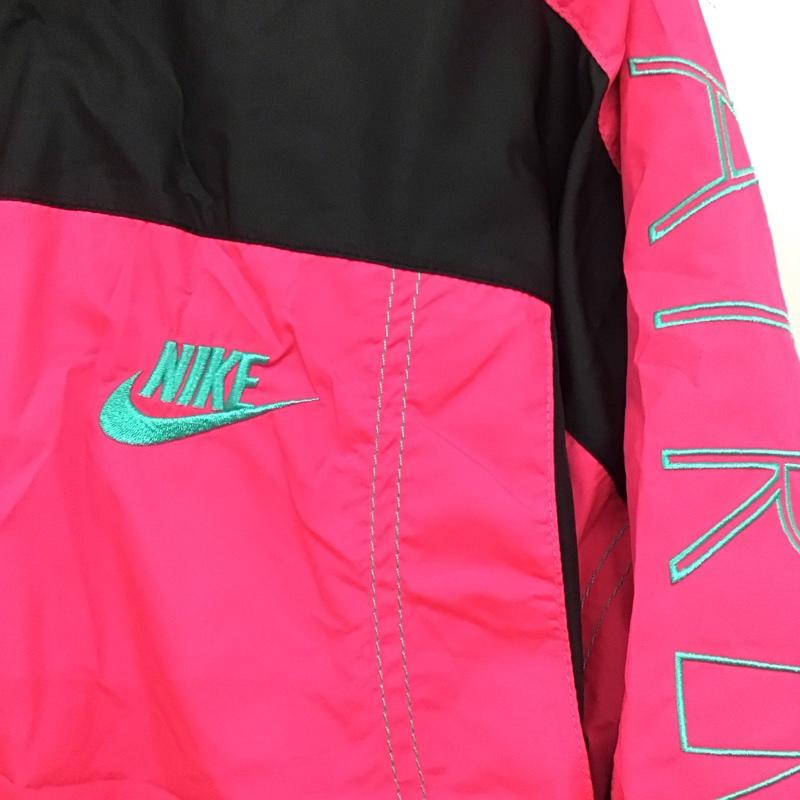 ナイキ NIKE ジャケット、上着 ジャンパー、ブルゾン cd6132-639 ナイロンジャケット ジップアップジャケット XS ロゴ、文字 桃 / ピンク / pink メンズ USED 古着 中古 10152885