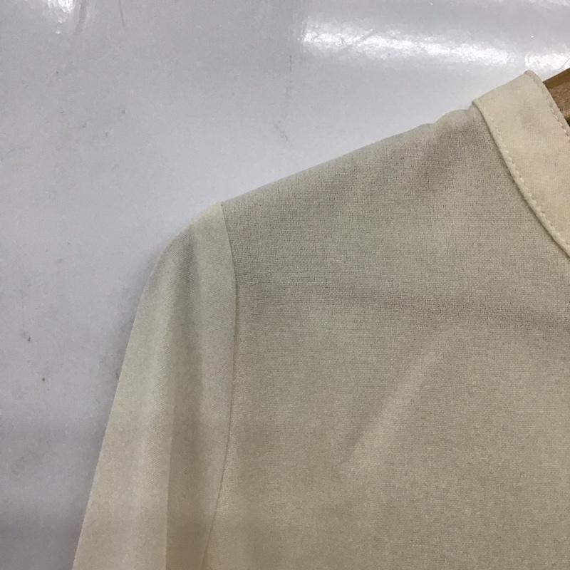 メルローズ MELROSE カットソー 長袖 長袖カットソー プルオーバーシャツ Vネック ノーカラーシャツ 無地 アイボリー / アイボリー / レディース USED 古着 中古 10152952