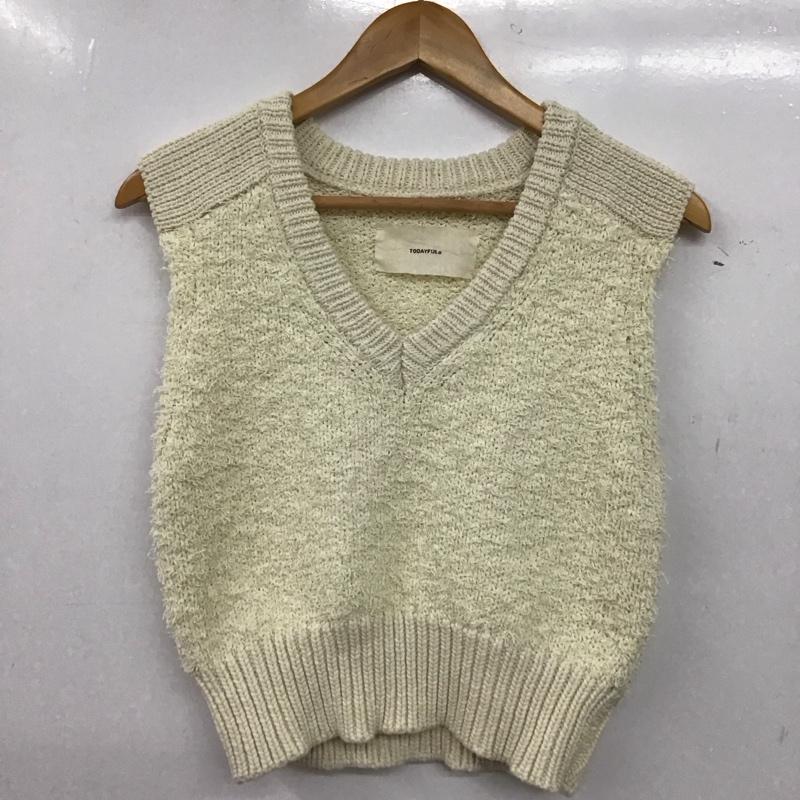 トゥデイフル TODAYFUL ベスト ベスト FREE 無地 白 / ホワイト / white レディース USED 古着 中古 10152986