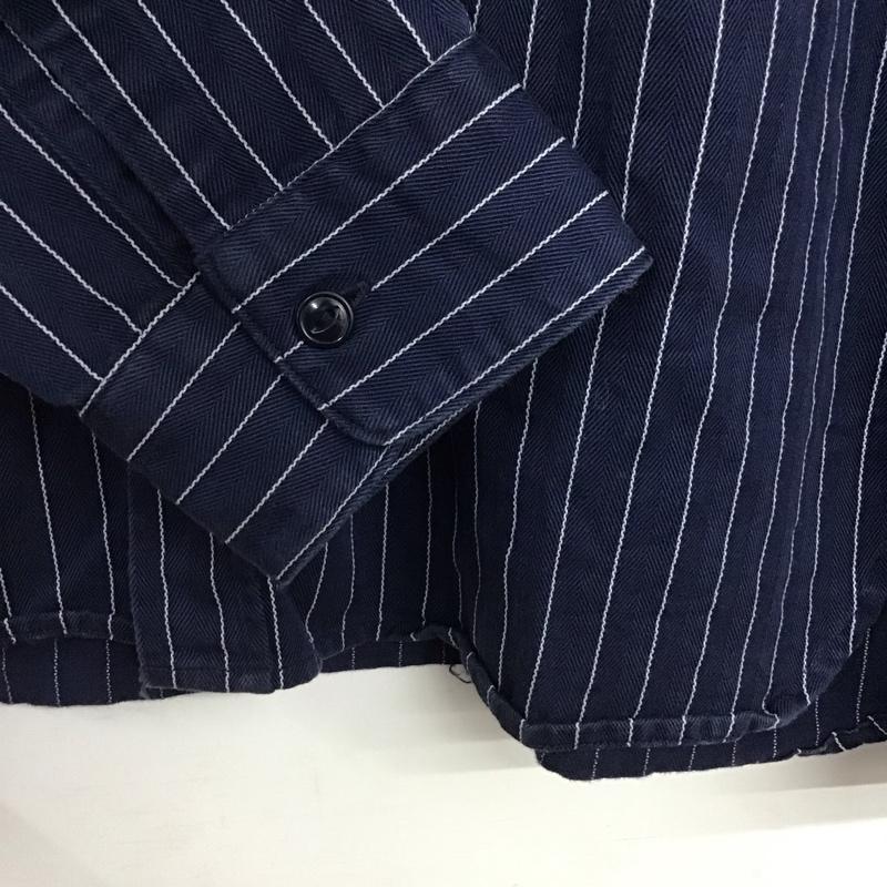 テンダーロイン TENDERLOIN シャツ、ブラウス 長袖 長袖シャツ ストライプシャツ カラーシャツ M ロゴ、文字 紺 / ネイビー / navy メンズ USED 古着 中古 10153018