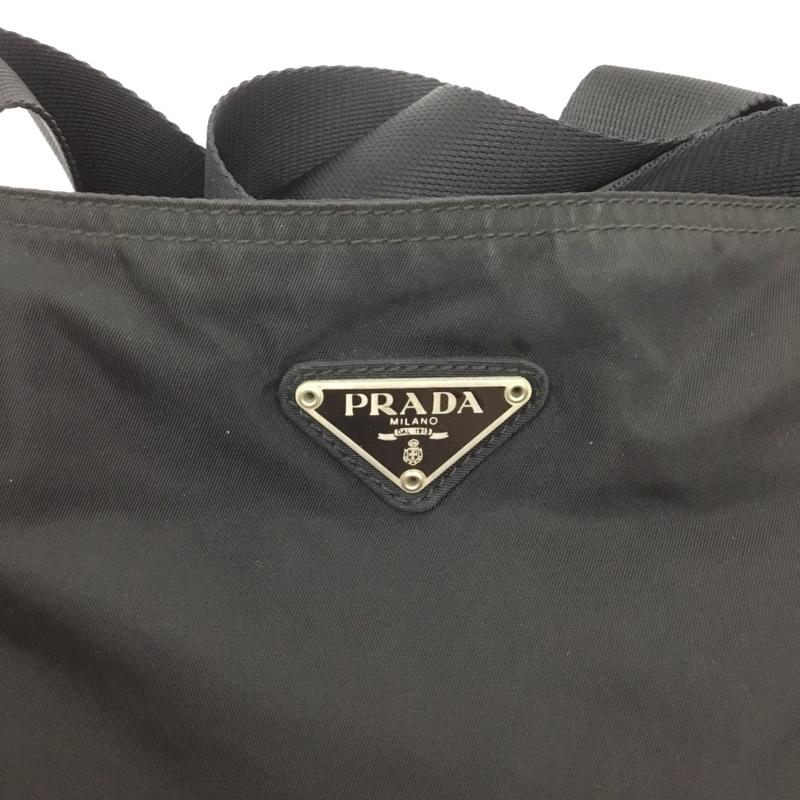 プラダ PRADA トートバッグ トートバッグ ナイロントート ロゴ、文字 黒 / ブラック / black レディース USED 古着 中古 10153103