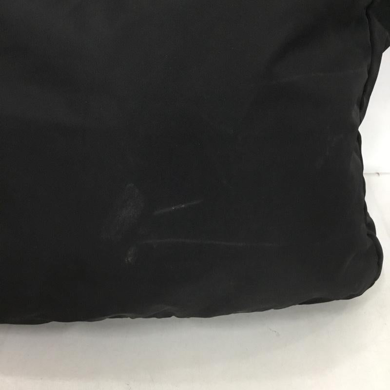 プラダ PRADA トートバッグ トートバッグ ナイロントート ロゴ、文字 黒 / ブラック / black レディース USED 古着 中古 10153103