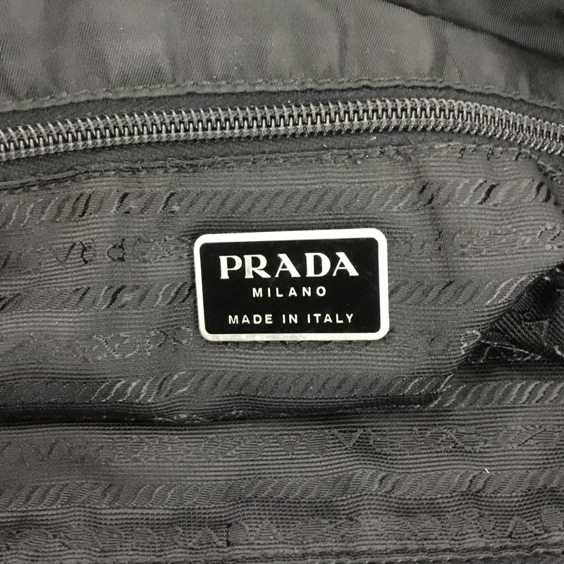 プラダ PRADA トートバッグ トートバッグ ナイロントート ロゴ、文字 黒 / ブラック / black レディース USED 古着 中古 10153103