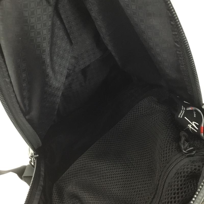 ターグ TERG リュックサック、デイパック リュックサック、デイバッグ デイパック ロゴ、文字 灰 / グレー / gray X 黒 / ブラック / black メンズ USED 古着 中古 10153109