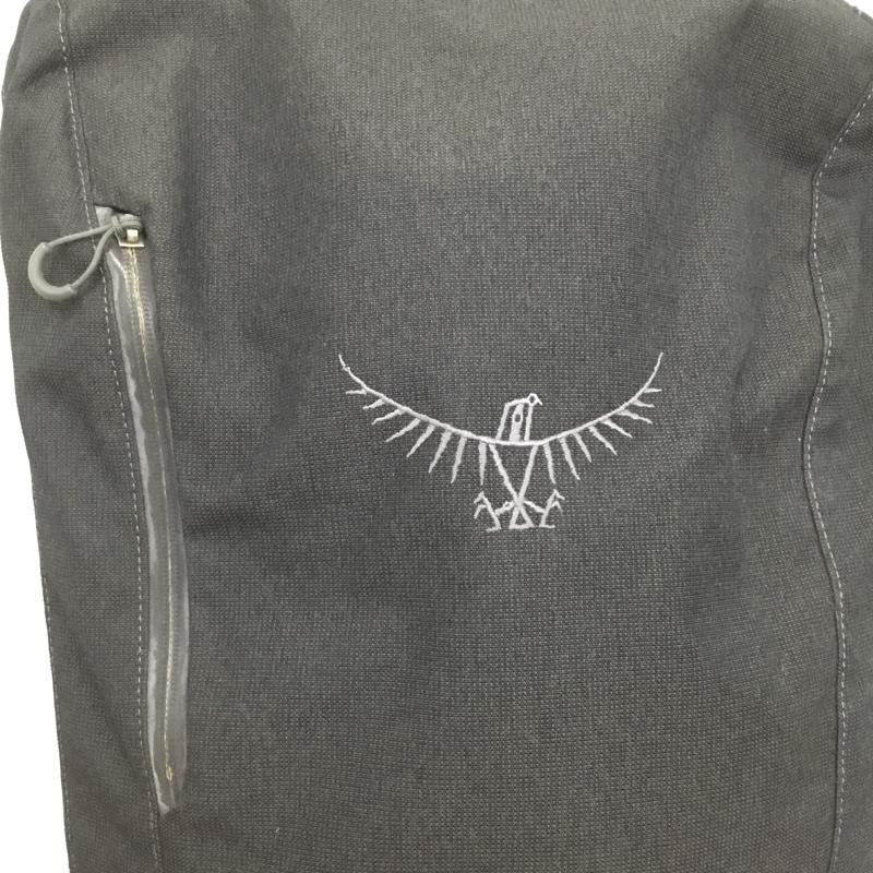 オスプレー OSPREY リュックサック、デイパック リュックサック、デイバッグ ロゴ、文字 チャコールグレー / チャコールグレー / メンズ USED 古着 中古 10153143