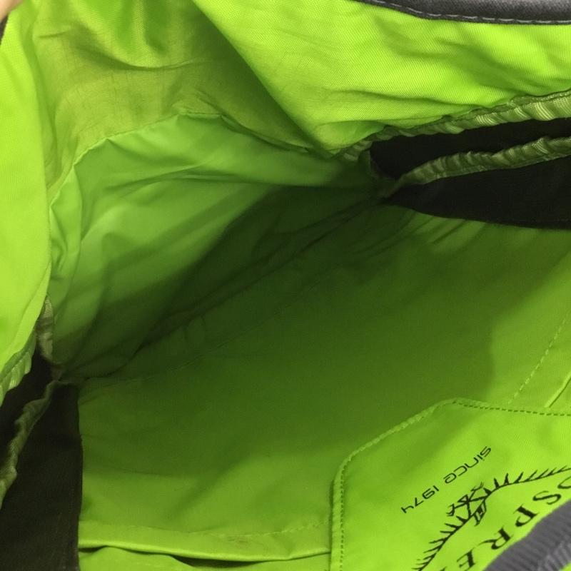 オスプレー OSPREY リュックサック、デイパック リュックサック、デイバッグ ロゴ、文字 チャコールグレー / チャコールグレー / メンズ USED 古着 中古 10153143