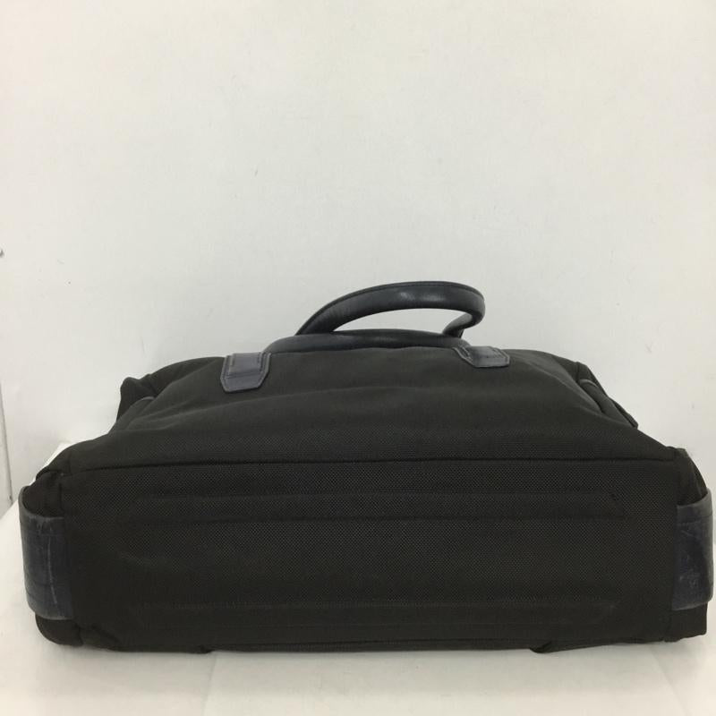 トゥミ TUMI トートバッグ トートバッグ ビジネスバッグ 無地 黒 / ブラック / black X 紺 / ネイビー / navy メンズ USED 古着 中古 10153152