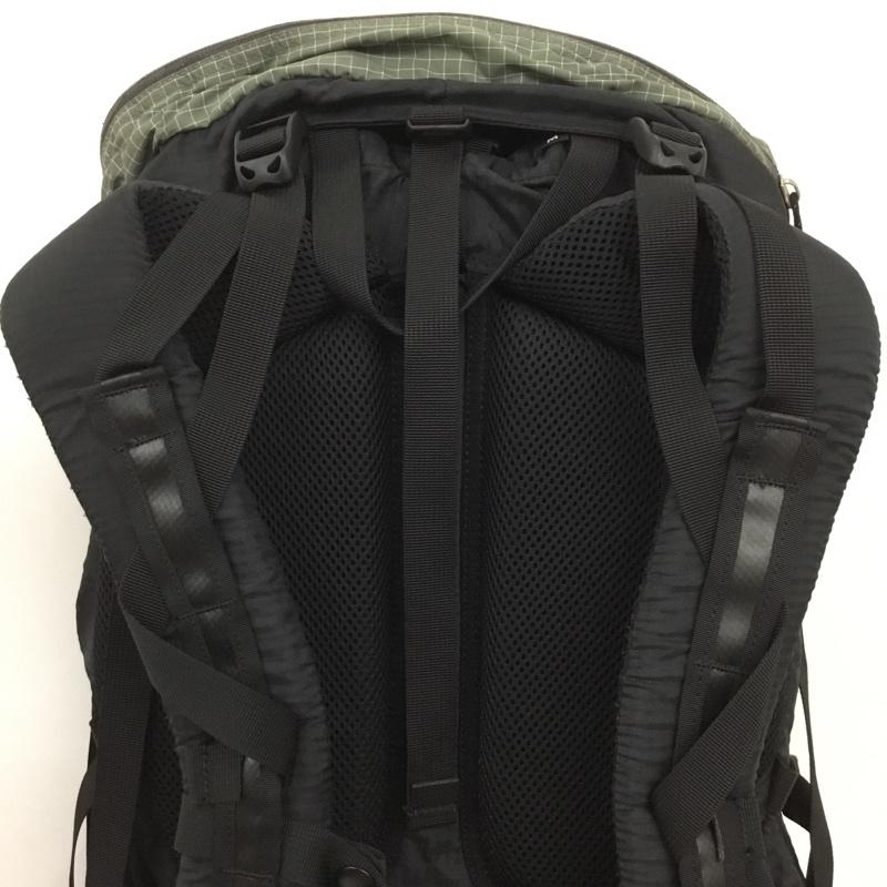 グレゴリー GREGORY リュックサック、デイパック リュックサック、デイバッグ Z-pack アウトドア 登山リュック トレッキングリュック 旧ロゴ ロゴ、文字 黒 / ブラック / black X 灰 / グレー / gray メンズ USED 古着 中古 10153164