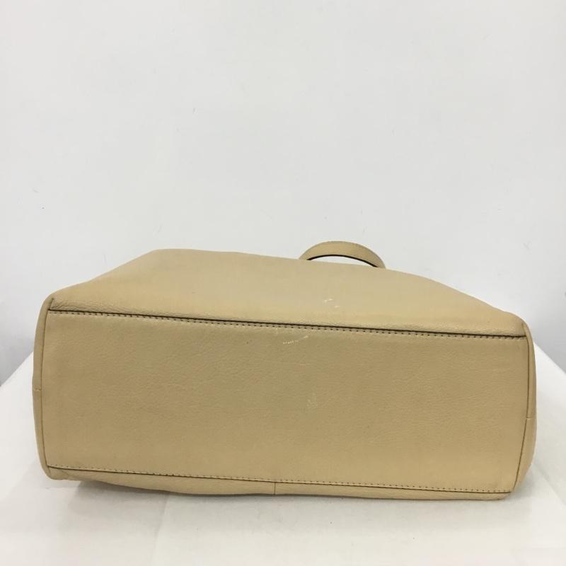コーチ COACH トートバッグ トートバッグ 26225 レザー ロゴ、文字 ベージュ / ベージュ / beige レディース USED 古着 中古 10153178