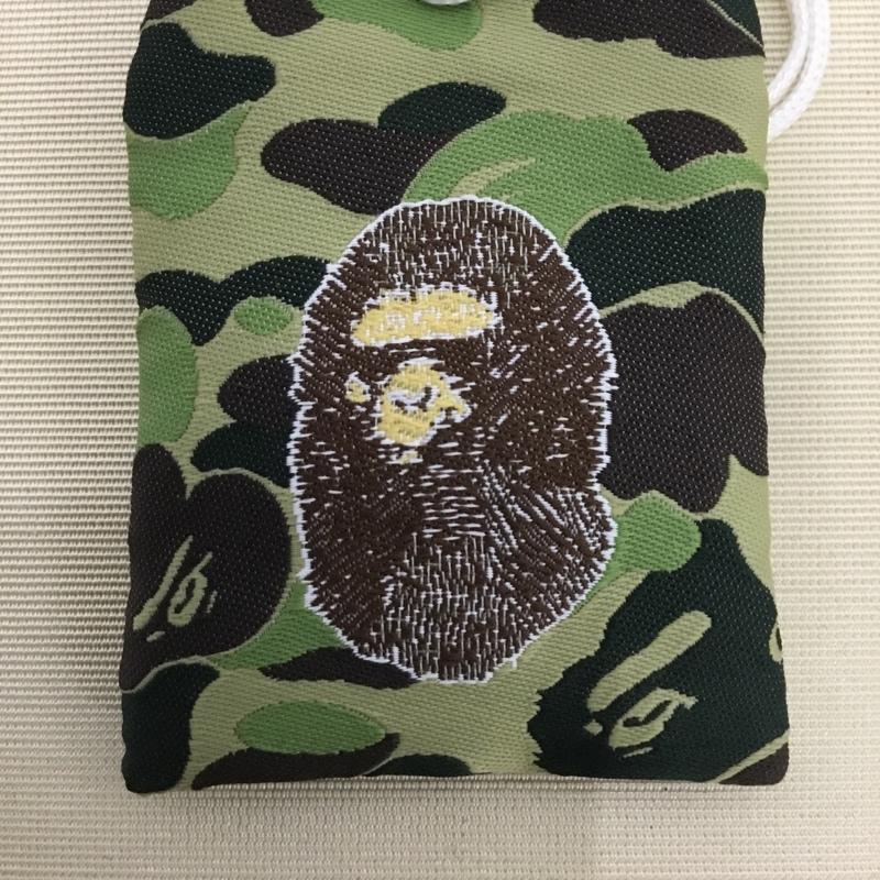 アベイシングエイプ A BATHING APE ファッション小物 ファッション小物 宇宙猿人 御守り 総柄 マルチカラー / マルチカラー / multicolor メンズ USED 古着 中古 10153182