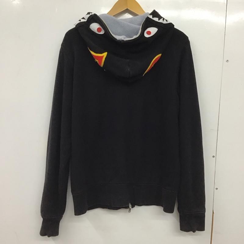 エイプ APE パーカー 長袖 長袖パーカー ジップアップパーカー スウェット M ロゴ、文字 黒 / ブラック / black メンズ USED 古着 中古 10153194