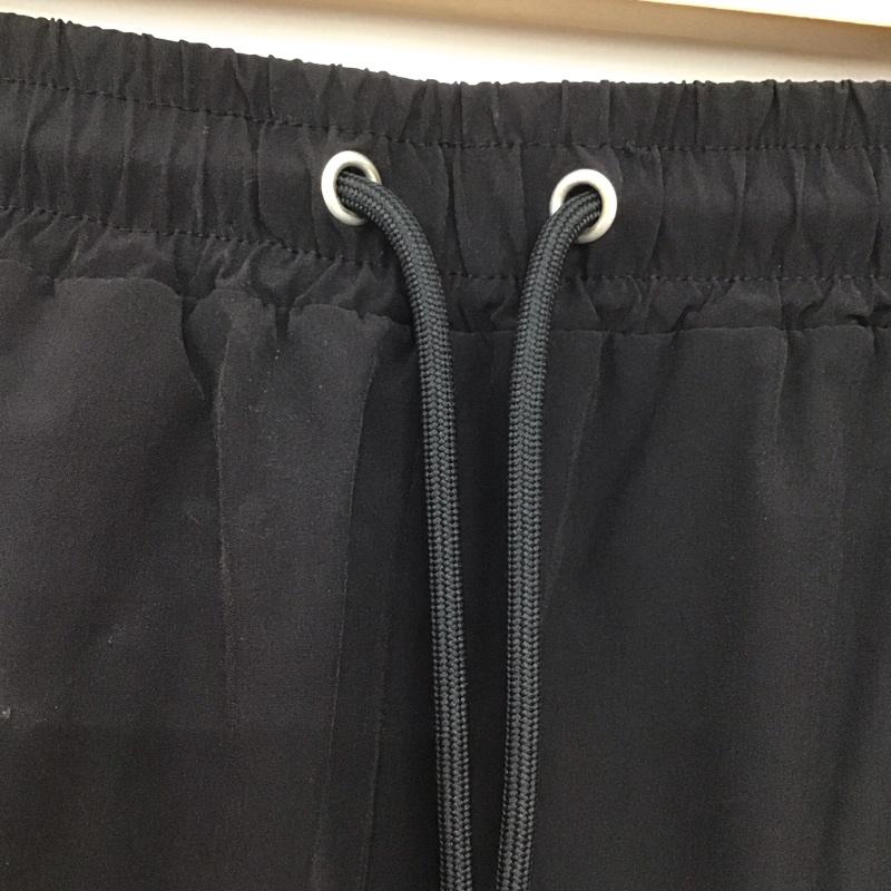 レトロエンジン Retro Engine パンツ ショートパンツ ショートパンツ ハーフパンツ カジュアルパンツ M ロゴ、文字 黒 / ブラック / black メンズ USED 古着 中古 10153208