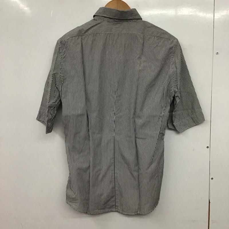 ブラックバレット Black Barrett シャツ、ブラウス 半袖 半袖シャツ ストライプシャツ カラーシャツ 3 ストライプ 白 / ホワイト / white X ダークグレー / ダークグレー / メンズ USED 古着 中古 10153266
