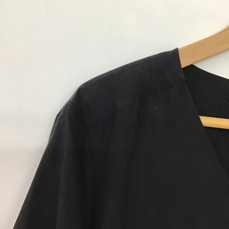 ノーアイディ NO ID. カットソー 半袖 半袖カットソー Vネックカットソー 2 無地 黒 / ブラック / black メンズ USED 古着 中古 10153268