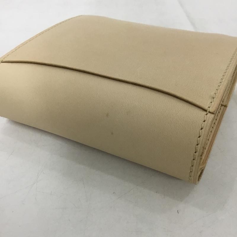 アベイシングエイプ A BATHING APE 財布 二つ折り レザー ワンポイント ベージュ / ベージュ / beige メンズ USED 古着 中古 10153373
