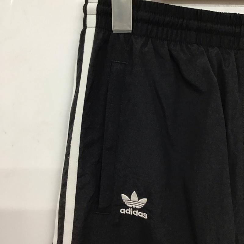 アディダス adidas パンツ ワークパンツ、ペインターパンツ H22870 ナイロンパンツ ワイドパンツ ロゴ、文字 黒 / ブラック / black メンズ USED 古着 中古 10153398