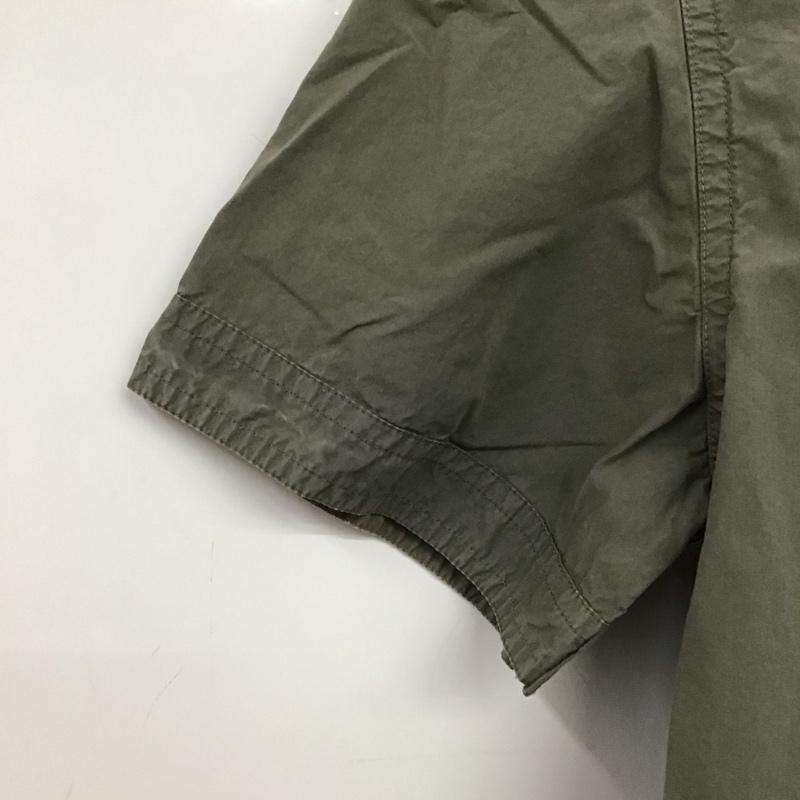 アルマーニエクスチェンジ ARMANI EXCHANGE シャツ、ブラウス 半袖 半袖シャツ プリントシャツ ポケットシャツ M ロゴ、文字 カーキ / カーキ / khaki メンズ USED 古着 中古 10153414