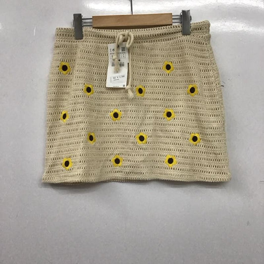 ザラ ZARA スカート ミニスカート ひまわり タグ付 L 無地 オフホワイト / オフホワイト / レディース USED 古着 中古 10153473