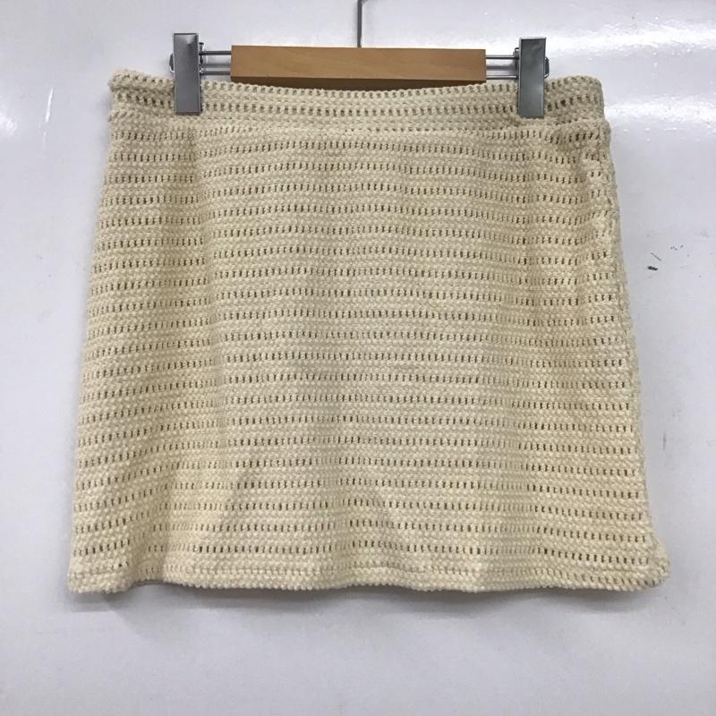 ザラ ZARA スカート ミニスカート ひまわり タグ付 L 無地 オフホワイト / オフホワイト / レディース USED 古着 中古 10153473