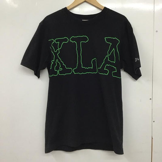 エクストララージ XLARGE Tシャツ 半袖 半袖カットソー プリントTシャツ クルーネックカットソー M ロゴ、文字 黒 / ブラック / black メンズ USED 古着 中古 10153569