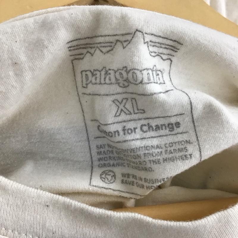 パタゴニア patagonia Tシャツ 半袖 半袖カットソー プリントTシャツ クルーネックカットソー XL ロゴ、文字 アイボリー / アイボリー / メンズ USED 古着 中古 10153593