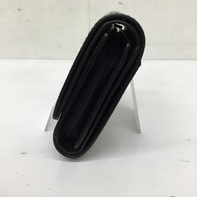 フルラ FURLA 財布 二つ折り ロゴ、文字 黒 / ブラック / black レディース USED 古着 中古 10153602
