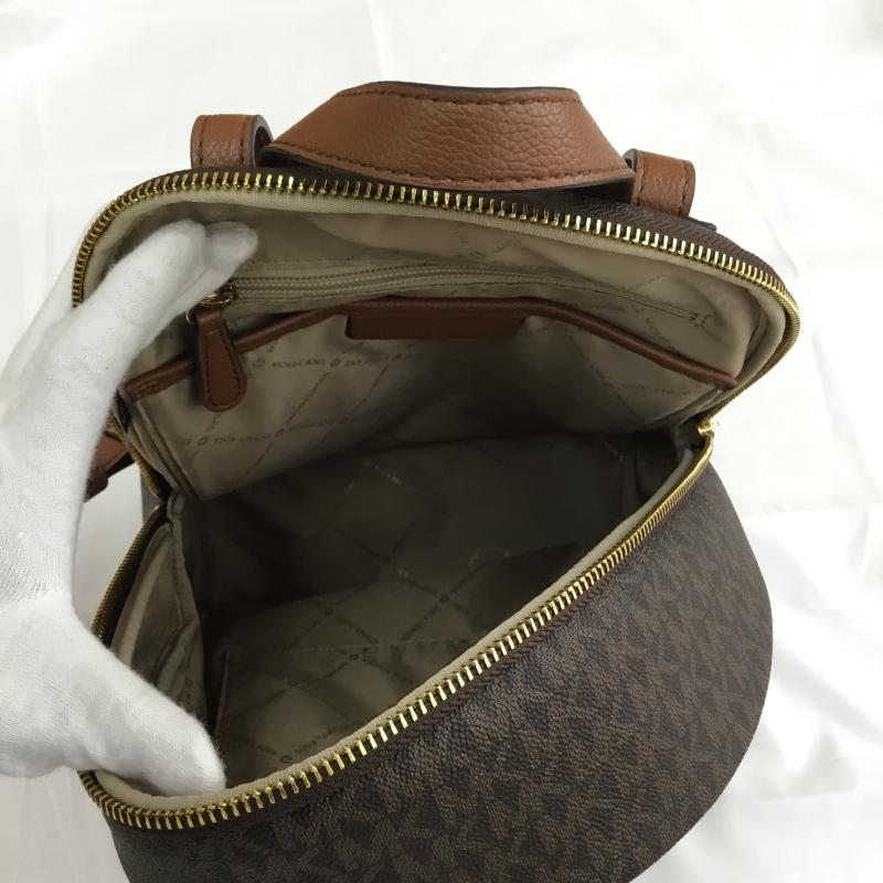 マイケルコース MICHAEL KORS リュックサック、デイパック リュックサック、デイバッグ 総柄 茶 / ブラウン / brown レディース USED 古着 中古 10153603