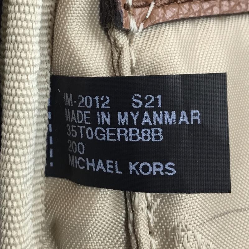 マイケルコース MICHAEL KORS リュックサック、デイパック リュックサック、デイバッグ 総柄 茶 / ブラウン / brown レディース USED 古着 中古 10153603