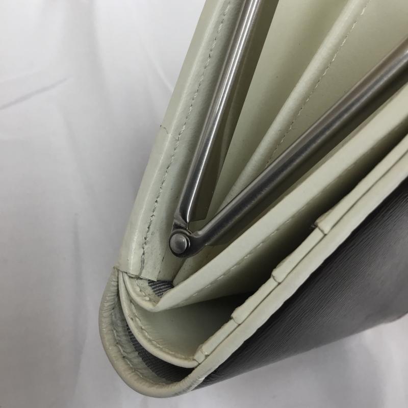 アニエス・ベー agnes b. 財布 二つ折り ロゴ、文字 黒 / ブラック / black レディース USED 古着 中古 10153605