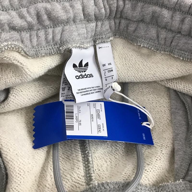 アディダス adidas パンツ ショートパンツ ed4697 ショートパンツ スウェットハーフパンツ L ロゴ、文字 灰 / グレー / gray メンズ USED 古着 中古 10153614