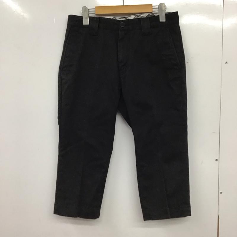 ディッキーズ Dickies パンツ ワークパンツ、ペインターパンツ ワークパンツ ワイドパンツ カジュアルパンツ 30インチ ロゴ、文字 黒 / ブラック / black メンズ USED 古着 中古 10153741